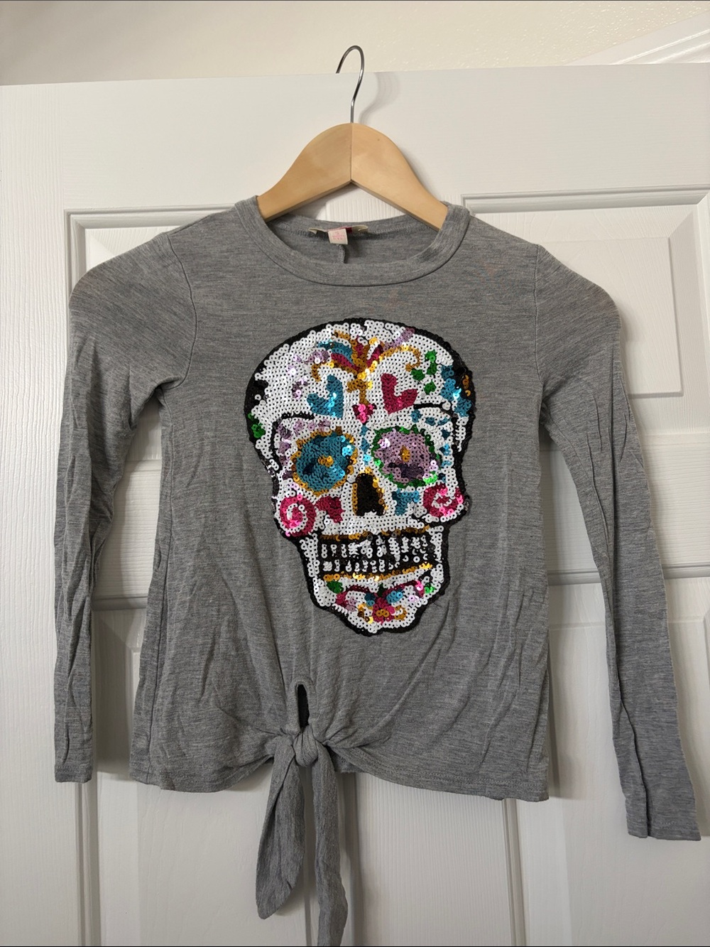 GB girls Gray Long Sleeve Top with Colorful Sequin Skull